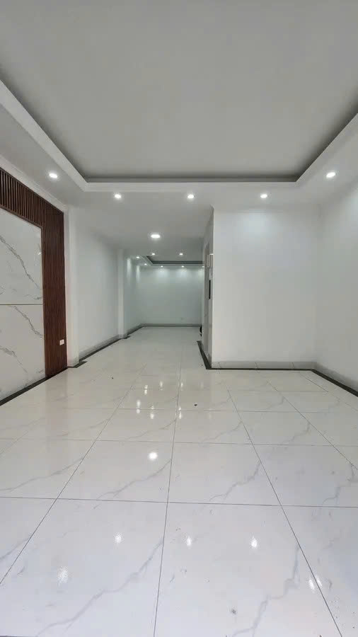 NHÀ VÕ CHÍ CÔNG - DIỆN TÍCH 60M² - 6 TẦNG-MẶT TIỀN 6M - GIÁ CHỈ 12,8 TỶ - CHỦ RẤT THIỆN CHÍ BÁN