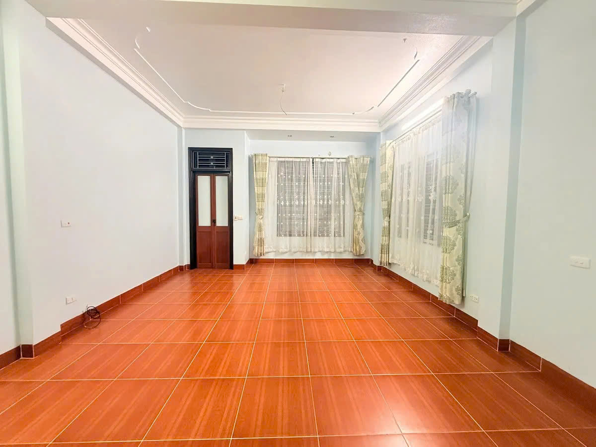 SIÊU PHẨM NHÀ XUÂN ĐỈNH 60M², 5 TẦNG, CẠNH NGOẠI GIAO ĐOÀN - GIÁ NHỈNH 11 TỶ - OTO ĐỖ CÁCH NHÀ 30M.ác