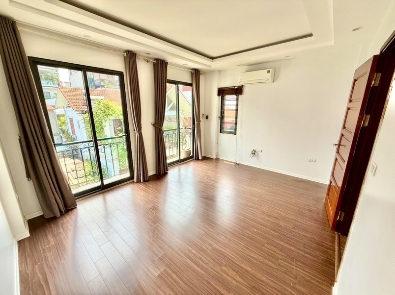 Cực  hot CHDV diện tích siêu hiếm, gà đẻ trứng vàng trung tâm Bồ Đề không có căn thứ 2