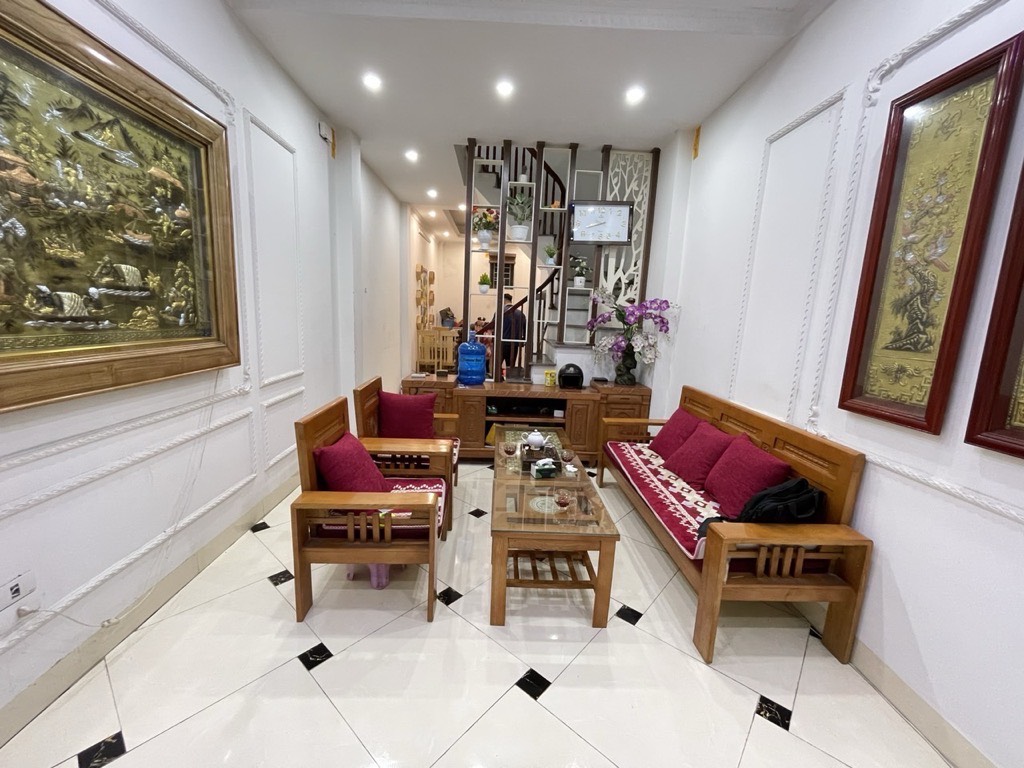 Phân Lô Ô tô đỗ cửa cực hiếm chỉ 5 tỷ bán gấp nhà 5 tâng