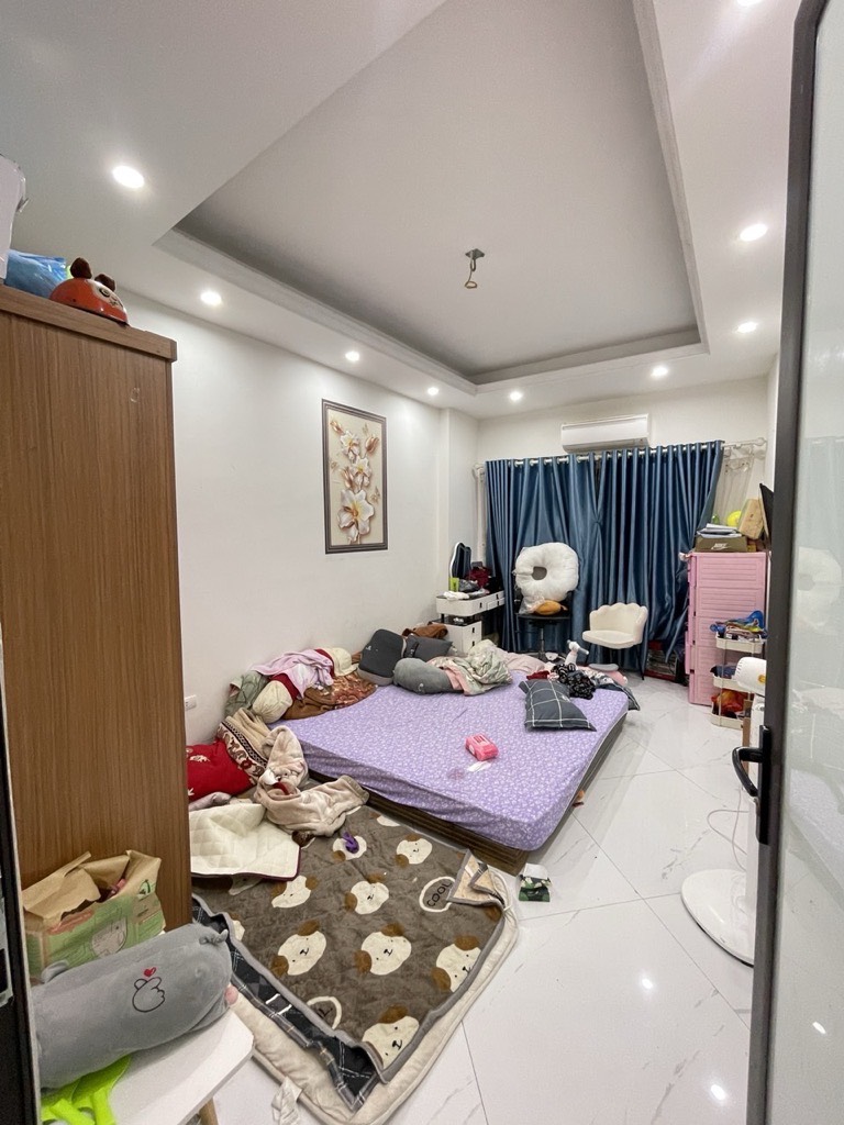 Phân Lô Ô tô đỗ cửa cực hiếm chỉ 5 tỷ bán gấp nhà 5 tâng