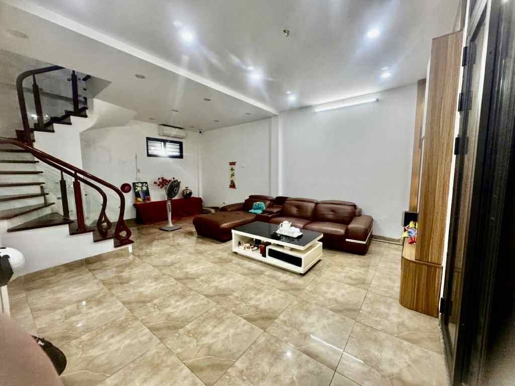BÁN NHÀ TRIỀU KHÚC - NỞ HẬU - BA GÁC ĐỖ CỬA - 55M -6.7 TỶ
