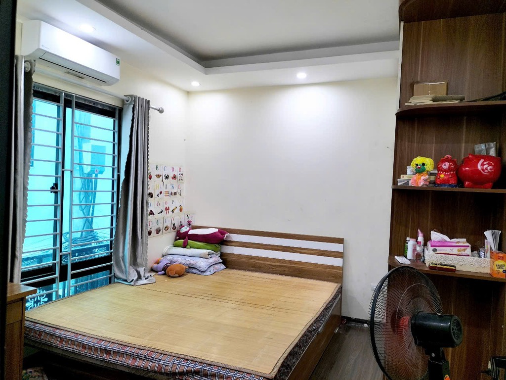 BÁN NHÀ VĂN PHÚ - LÔ GÓC - 3 THOÁNG - CÁCH Ô TÔ 30M - ĐẦY ĐỦ CÔNG NĂNG - 40M -7.8 TỶ