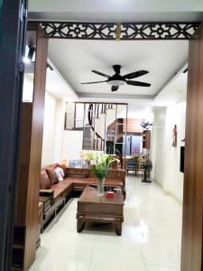 BÁN NHÀ VĂN PHÚ - LÔ GÓC - 3 THOÁNG - CÁCH Ô TÔ 30M - ĐẦY ĐỦ CÔNG NĂNG - 40M -7.8 TỶ