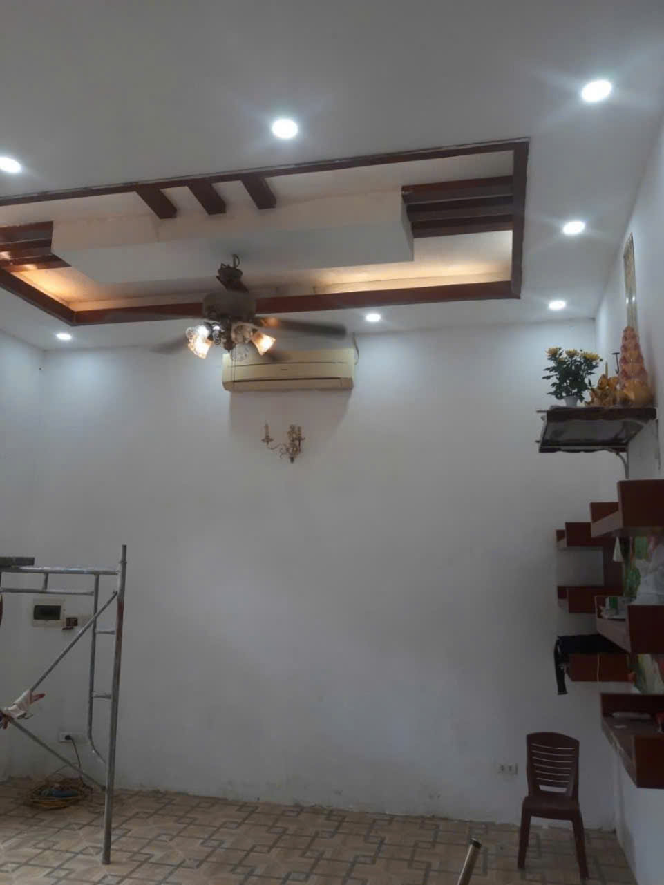 mặt phố y miếu – mặt tiền rộng – vài bước ra ô tô tránh – tiềm năng xây building cực đẹp