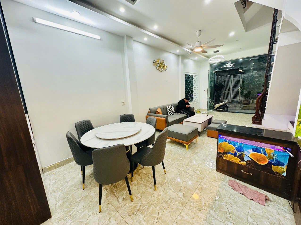 nhà 4 tầng phương mai – ô tô đỗ cửa – gần bệnh viện – sổ đỏ chính chủ – giá hợp lý