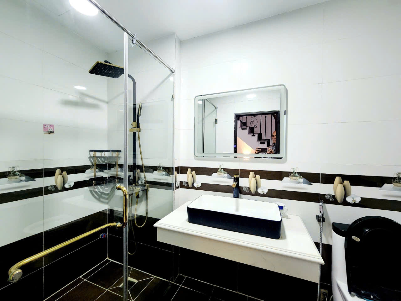 nhà 4 tầng phương mai – ô tô đỗ cửa – gần bệnh viện – sổ đỏ chính chủ – giá hợp lý