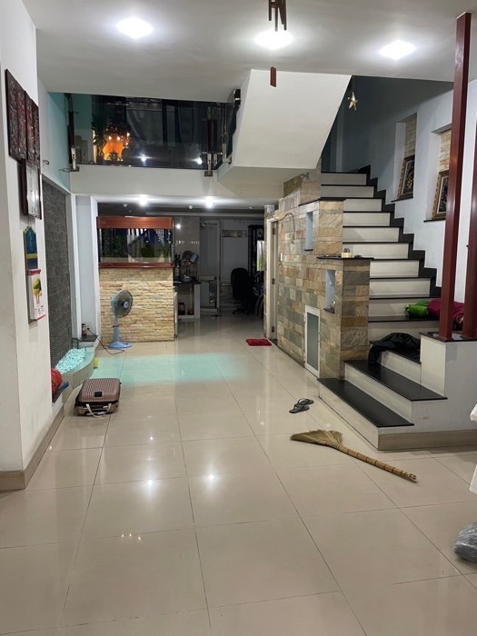 ĐƯỜNG 7M XE HƠI TRÁNH - SÁT MẶT TIỀN - SỔ VUÔNG NHƯ A4