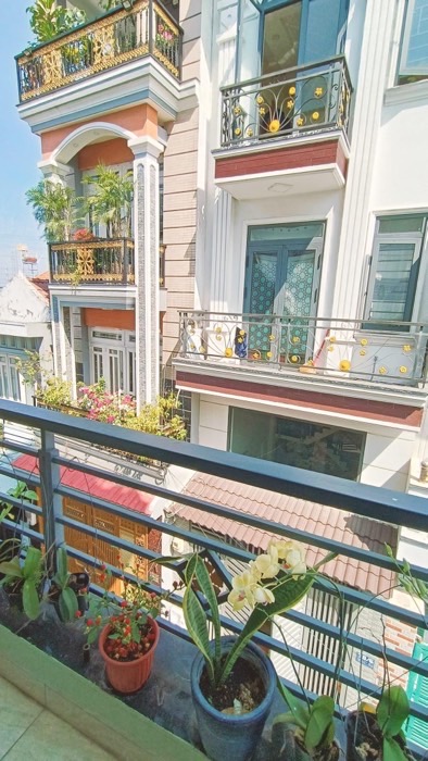 nhà bán Bình Tân,48m2, 5 tầng, giá chỉ 5.7 tỷ