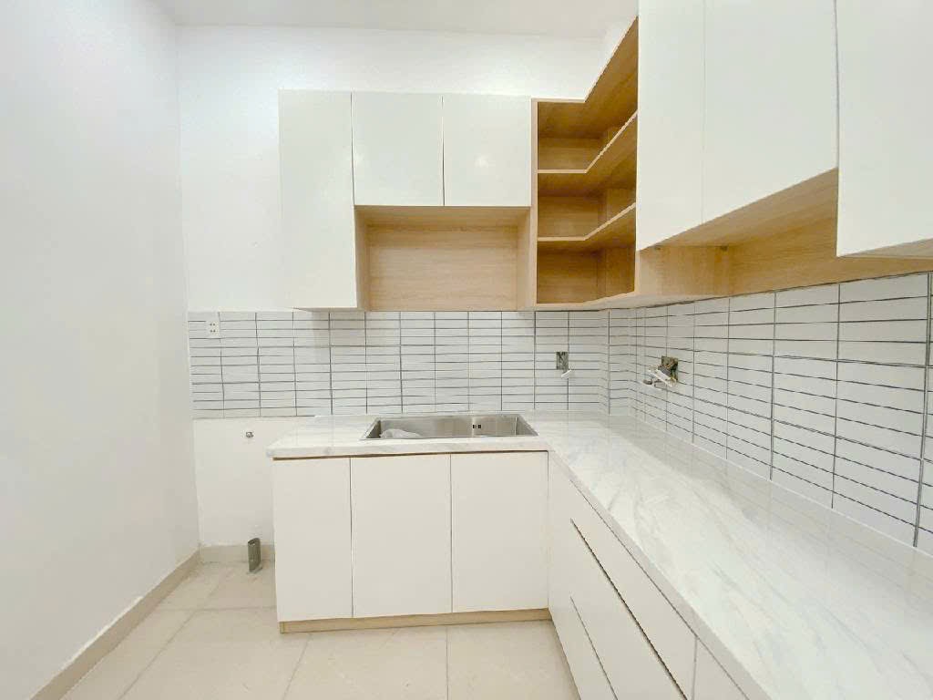 NHÀ MỚI Ở NGAY - NGAY TẠ QUANG BỬU - PHẠM THỂ HIỂN - QUẬN 8 - 36M - 2 TẦNG - HOÀN CÔNG - NHỈNH 3 TỶ.