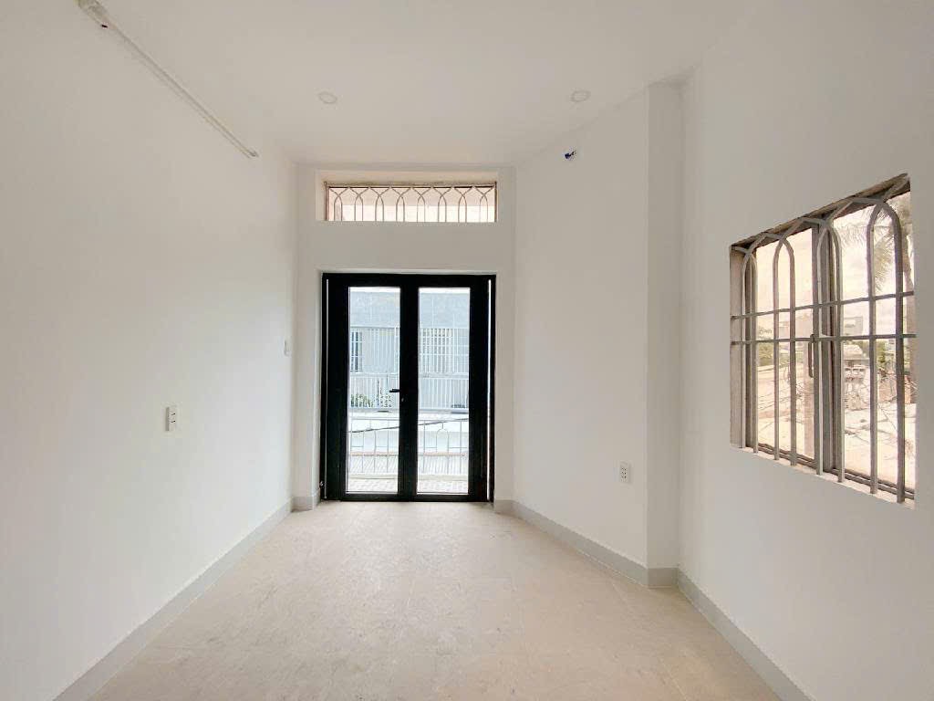 NHÀ MỚI Ở NGAY - NGAY TẠ QUANG BỬU - PHẠM THỂ HIỂN - QUẬN 8 - 36M - 2 TẦNG - HOÀN CÔNG - NHỈNH 3 TỶ.
