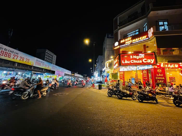 Nhà hẻm VIP Huỳnh Khương An