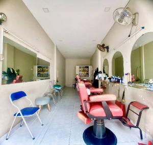 Bán nhà phù hợp để kinh doanh, Đường Hồng Lạc, P10, Tân Bình, DT 6x9, 3 lầu giá 7xx tỷ.