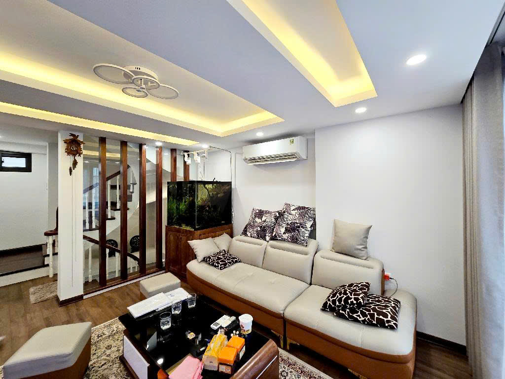 PHÂN LÔ LÃNG YÊN Ô TÔ VÀO NHÀ 51M2 NHỈNH 14 TỶ