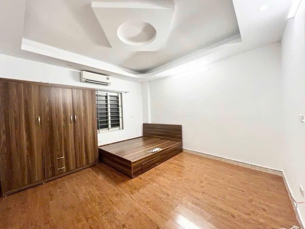 Bán nhà Triều Khúc cách 30m ra đường oto tránh