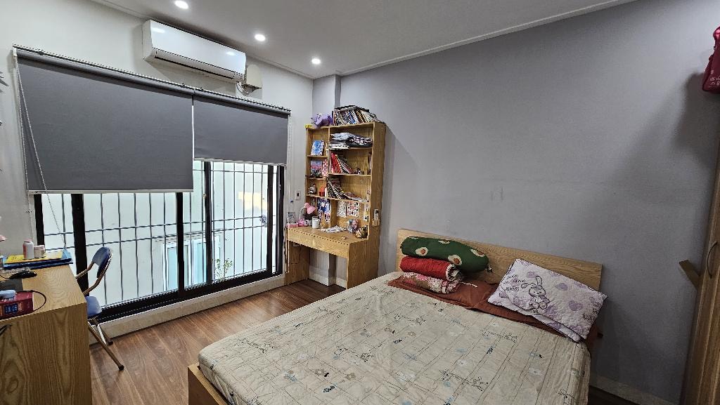 BÁN NHÀ CỰC ĐẸP- CỰC THOÁNG-MẶT TIỀN RỘNG