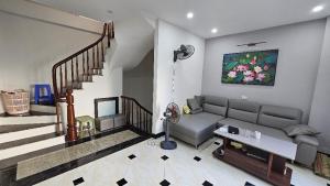 BÁN NHÀ CỰC ĐẸP- CỰC THOÁNG-MẶT TIỀN RỘNG