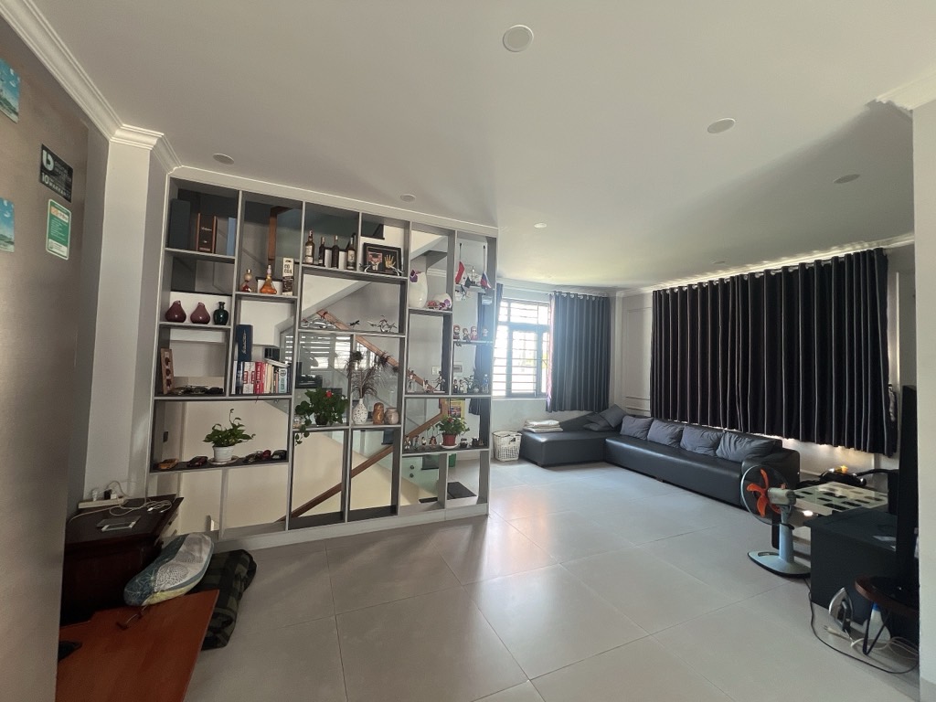 BÁN BIỆT THỰ SÂN VƯỜN AN LẠC SÁT VÕ VĂN KIỆT 3 TẦNG 136M2 NHỈNH 9 TỶ