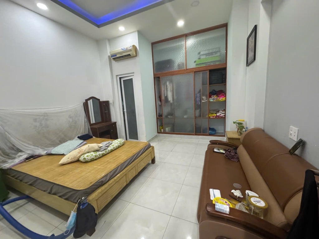 BÁN GẤP NHÀ 3 TẦNG MỚI ĐẸP - NGANG 8M CỰC HIẾM - SÁT KINH DƯƠNG VƯƠNG #tandatnhapho 0918.589.234