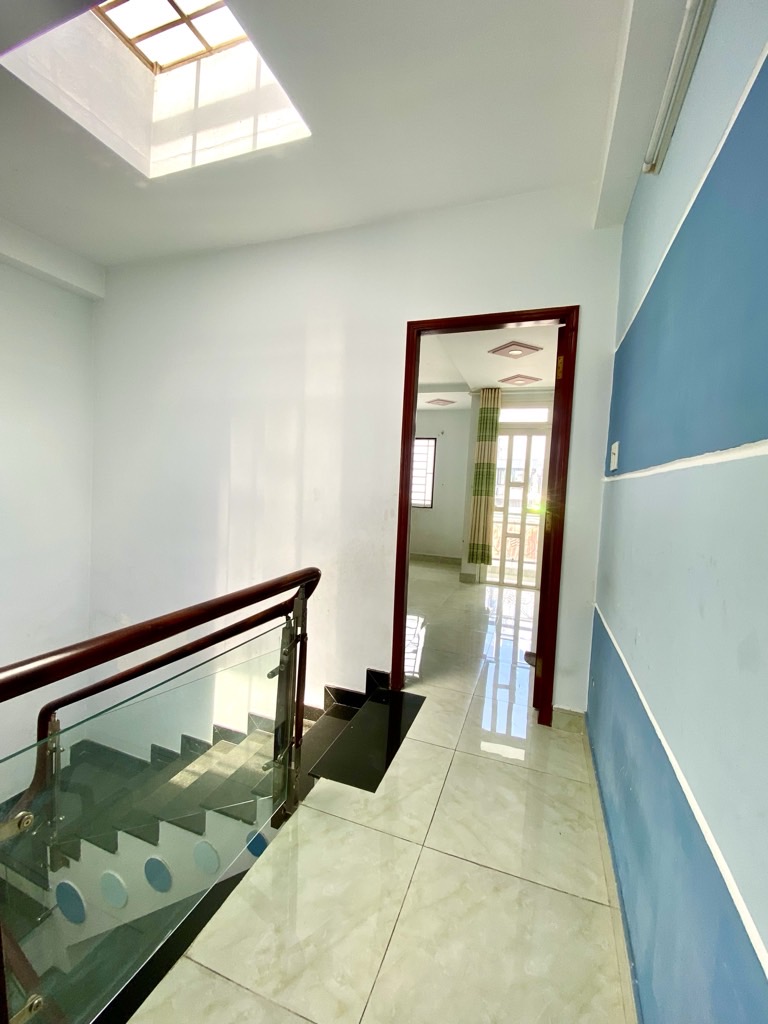 BÁN NHÀ 3 TẦNG 4PN GIÁP KHU TÊN LỬA 2 MẶT HẺM XE HƠI THÔNG 72M2 NHIK 5,9 TỶ #tandatnhapho 0918.589.234