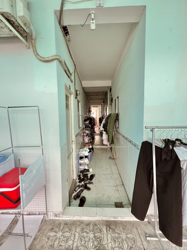 SIÊU PHẨM CHDV 5 TẦNG BÌNH LONG 130M2 THU NHẬP 100 TR/TH