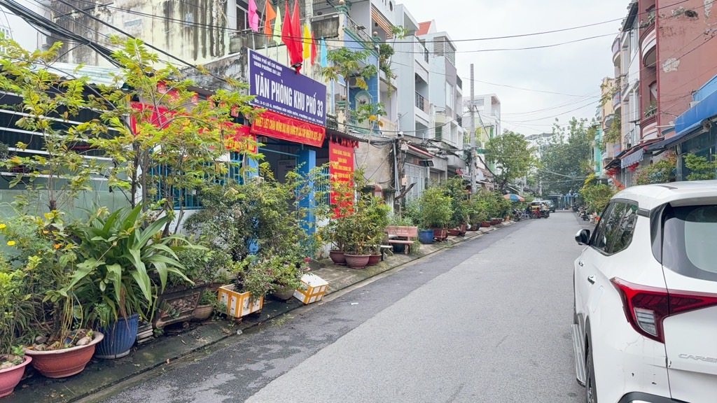 BÁN GẤP CHDV 8 PHÒNG CAO CẤP 146M2 SÁT KINH DƯƠNG VƯƠNG  DÒNG TIỀN 36 TR/TH  #tandatnhapho 0918.589.234