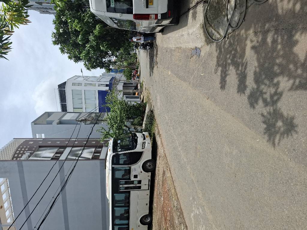 BÁN CHDV 3 TẦNG 88M2 ĐƯỜNG 8M SÁT KHU TÊN LỬA THU NHẬP 30TR/TH