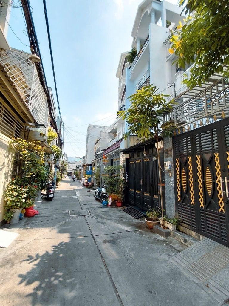 NHÀ ĐẸP BÌNH HƯNG HÒA A 66 M2 SÁT VÁCH TÂN PHÚ ĐƯỜNG 4M NHIK 4 TỶ