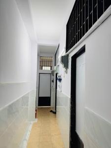 BÁN CHDV 3 TẦNG 88M2 ĐƯỜNG 8M SÁT KHU TÊN LỬA THU NHẬP 30TR/TH