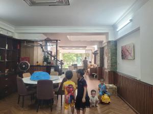 SIÊU PHẨM 5 TẦNG KHU TÊN LỬA NGANG HIẾM 5M VIEW CÔNG VIÊN ĐƯỜNG NHỰA 12M NHIK 17 TỶ