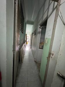 BÁN CĂN HỘ DỊCH VỤ 3 TẦNG SÁT KHU TÊN LỬA 104M2 15 PHÒNG THU NHẬP 240TR/NĂM NHIK 5 TỶ