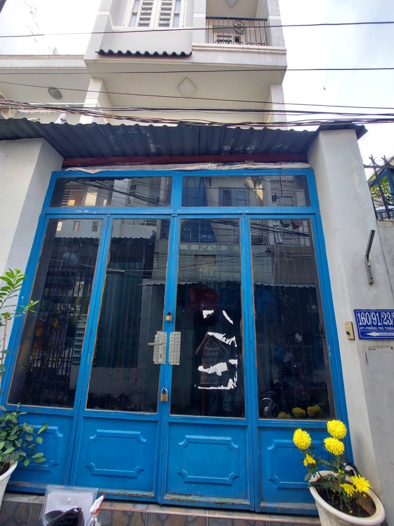 Nhà 1 trệt 2 lầu, 4 phòng trọ, vị trí trung tâm, 99m2, sổ hồn riêng, nhỉnh 8 tỷ