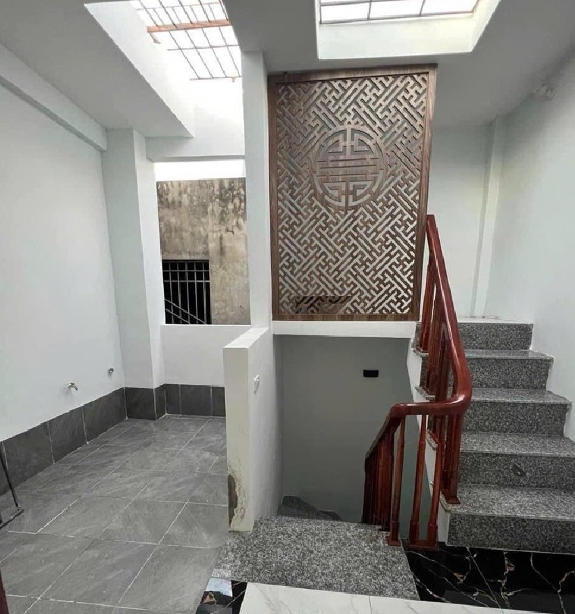BÁN NHÀ THANH OAI 5 TẦNG FULL NỘI THẤT