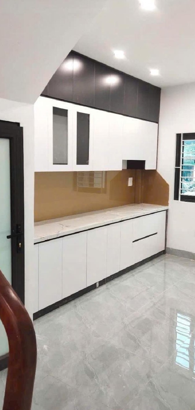 BÁN NHÀ BÌNH MINH 5 TẦNG NGÕ Ô TÔ