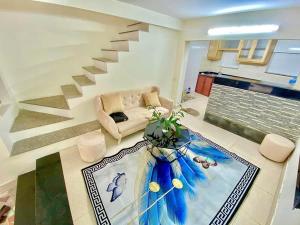 BÁN NHÀ TỪ LIÊM - NHỈNH 5 TỶ Nhà 4,5 tầng, 38m, mặt tiền rộng, ban công thoáng, full nội thất đẹp. Lh: Tiến Trần call/zalo 0972692263 được dẫn đi xem nhà ngay