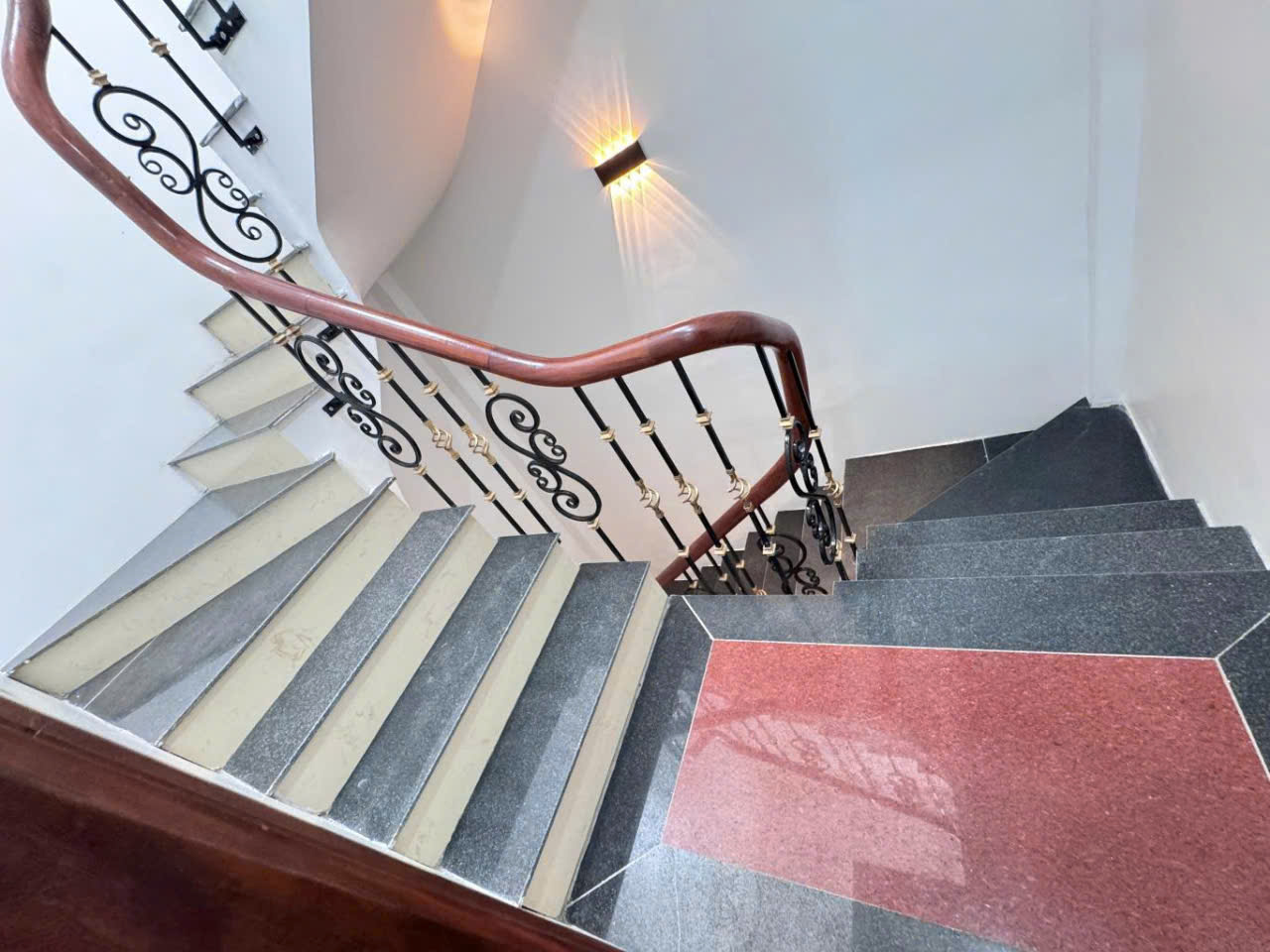BÁN NHÀ MẶT NGÕ, ĐƯỜNG QUANG TRUNG, HÀ ĐÔNG, 5 TẦNG - DT 33M2, XUNG QUANH ĐẦY ĐỦ TIỆN ÍCH, GIÁ 7,xx TỶ