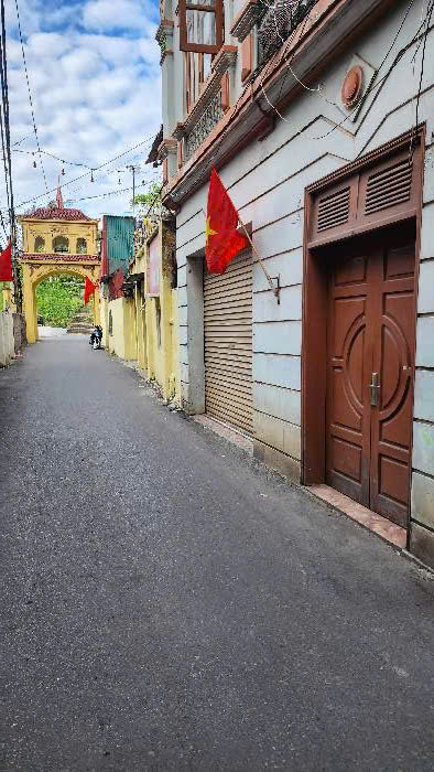 SIÊU HIẾM MẶT PHỐ BỒ ĐỀ, KINH DOANH SIÊU ỔN, GẦN HỒ THOÁNG MÁT.