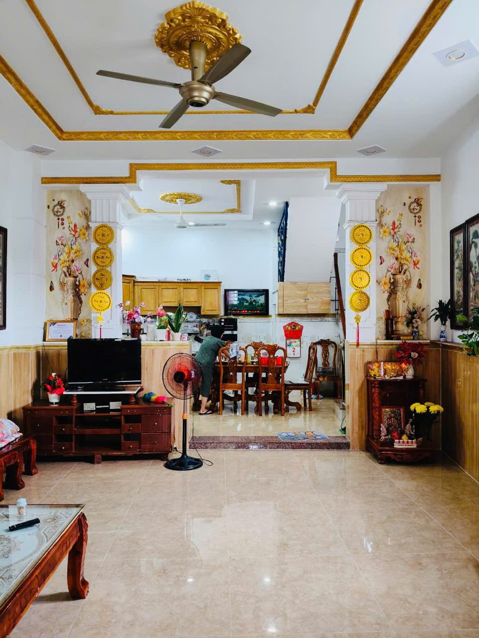 Cần Bán Gấp Căn Nhà Đẹp  3 Lầu  Đường Lê Văn Khương