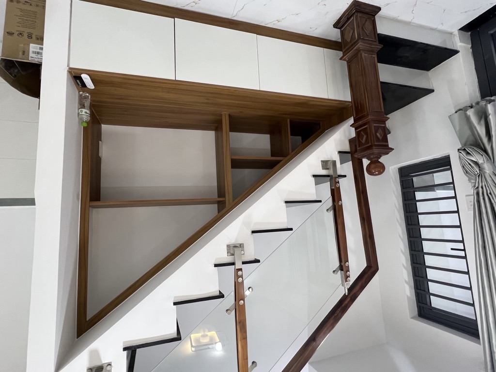 Nhà đẹp giá tốt – Gần Học viện Bưu chính, chỉ 3.65 tỷ!