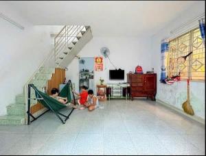 Giá shock- Huỳnh Tấn Phát , Quận 7