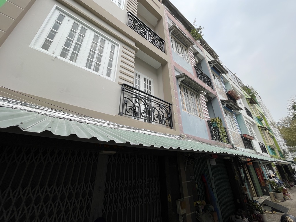 NHÀ MỚI QUẬN 8 - BÁN LIỀN 4.8TY - 44M2 - 4PN - 3 TẦNG BTCT