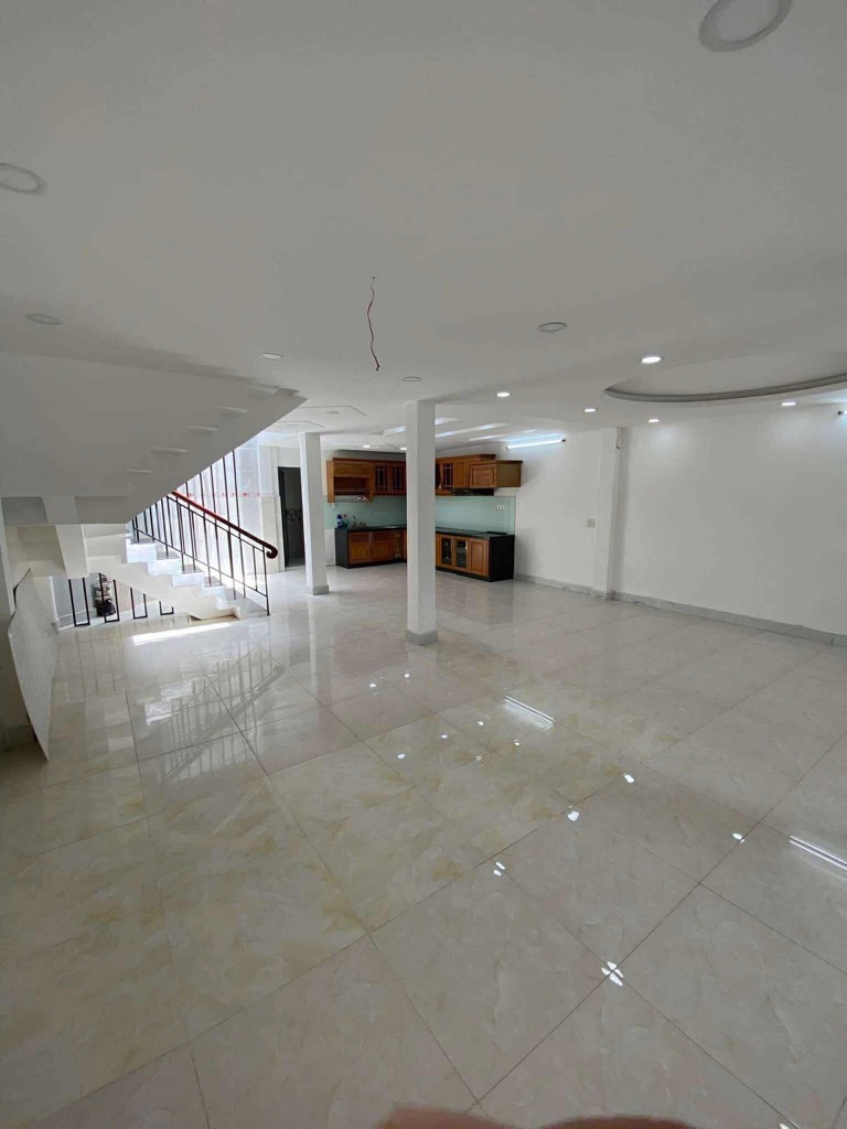 NHÀ RỘNG ĐẸP QUẬN 11 - HẺM THÔNG XE HƠI LẠC LONG QUÂN - 101M2 CHỈ 13 TỶ CÓ THƯƠNG LƯỢNG