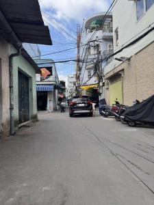 13 THƯƠNG LƯỢNG - NHÀ 4 TẦNG RỘNG 101M2 - HẺM THÔNG XE HƠI - RẤT ĐẸP ĐỂ KINH DOANH HOẶC Ở