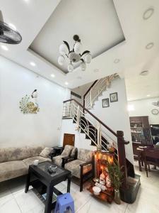 BÁN NHÀ 2 TẦNG-LINH CHIỂU.THỦ ĐỨC - CHỈ 4TỶ6 VÀO Ở NGAY