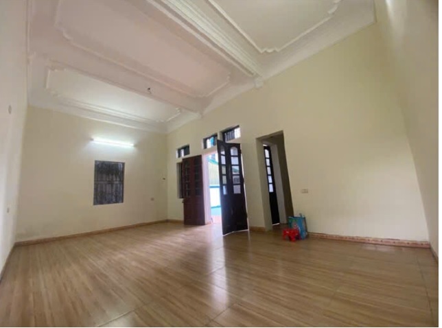 Bán nhà Chính Chủ Xuân Nộn Đông Anh, diện tích đất 112m²- nhà xây 3 tầng – mặt tiền 9 m – gần chợ - giá 4.5 tỷ