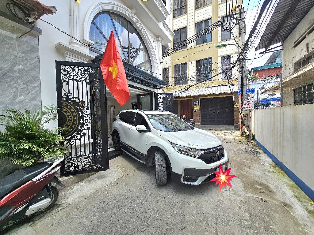 Siêu phẩm Nguyễn Văn Linh- ngõ Ô Tô Tránh-6 Tầng-Thang Máy