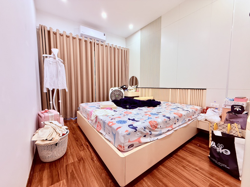 GẤP GẤP - ĐỐNG ĐA - 40 M2– 6.45 TỶ -  TÍNH RA  CHỈ 160TR/M – CÓ NHÀ NGÕ BA GÁC – VÀI BƯỚC RA HỒ BA