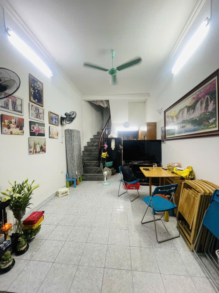 6.7 TỶ - KHÂM THIÊN – 33M – 4 TẦNG – FULL NỘI THẤT – VÀI BƯỚC RA Ô TÔ TRÁNH
