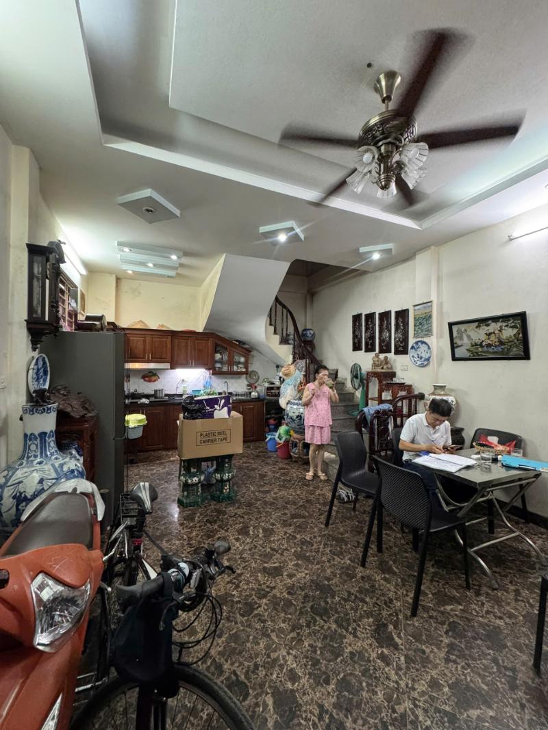 6.7 TỶ - KHÂM THIÊN – 33M – 4 TẦNG – FULL NỘI THẤT – VÀI BƯỚC RA Ô TÔ TRÁNH