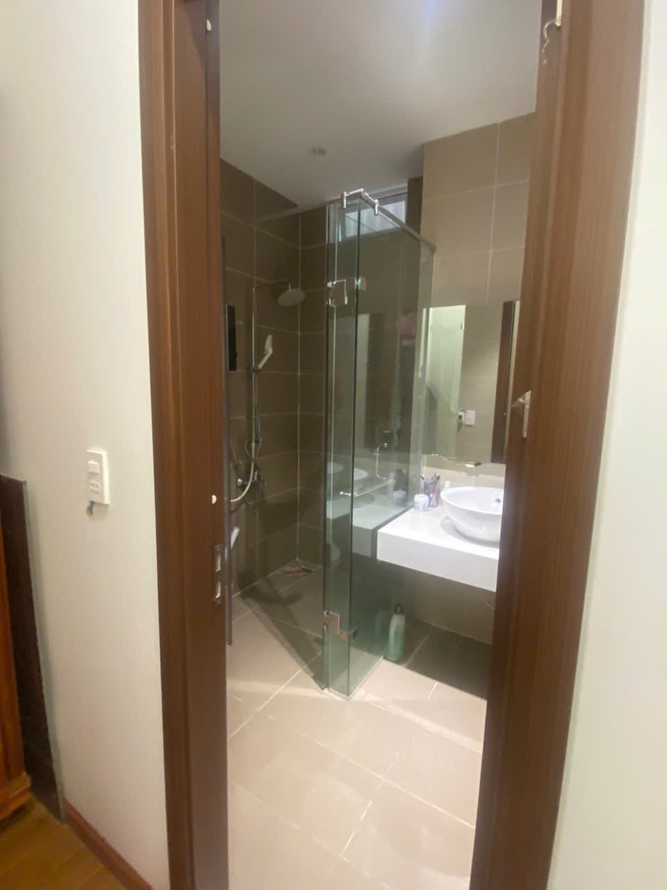 VĂN CHƯƠNG, ĐỐNG ĐA 8.5 tỷ– 45M2 - 6 TẦNG THANG MÁY – NGÕ THÔNG, SẠCH SẼ– SỔ ĐỎ CHÍNH CHỦ